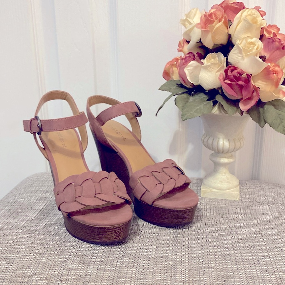 Indigo rd. Size 5.5 dusty rose pink wedge sandals - Picture 1 of 4